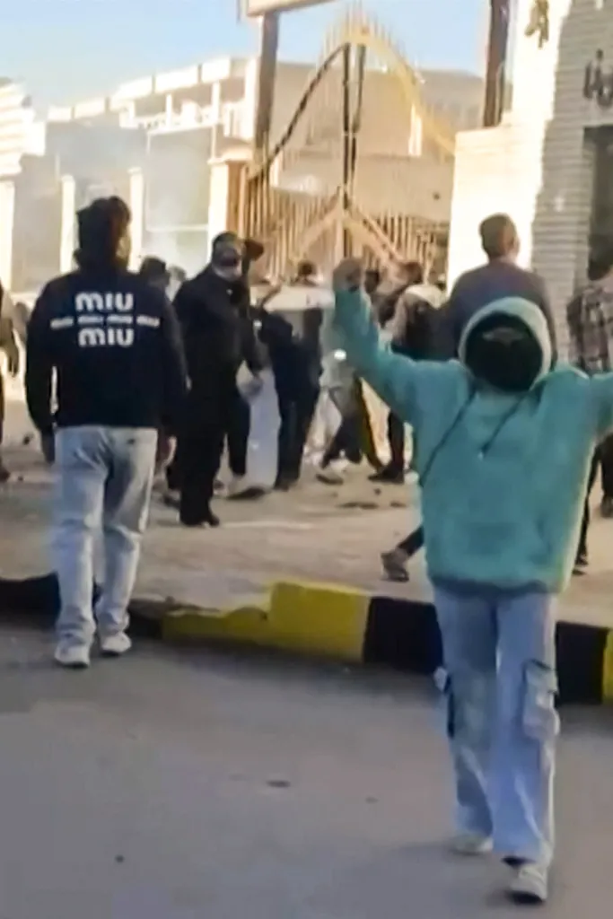 The spontaneous nationwide protests were driven by dissatisfaction at the country's economic stagnation.