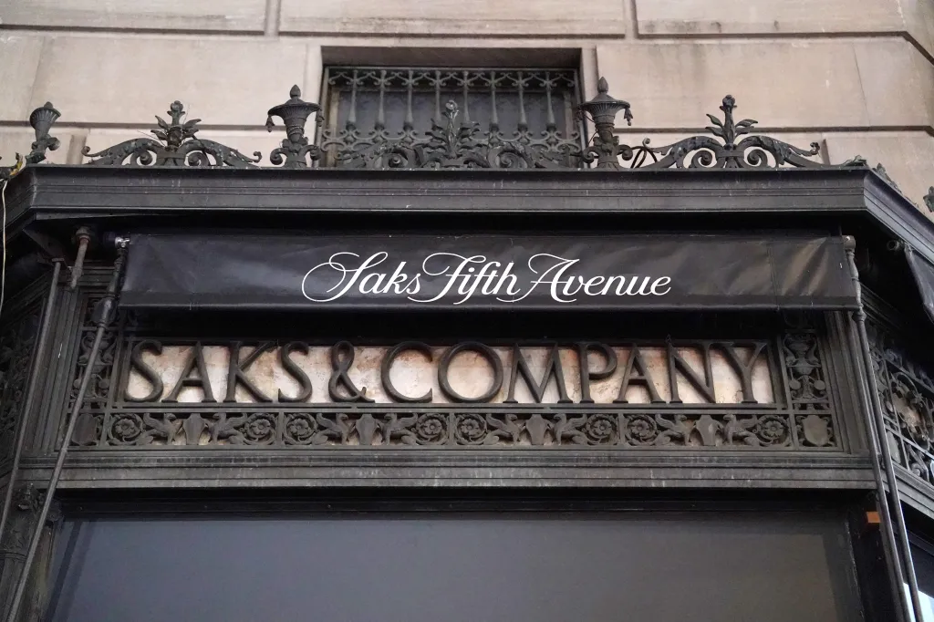 The Saks Fifth Avenue flagship sign.