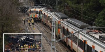 One dead, 37 injured in Spanish train crash — just two days after railway wreck kills 43