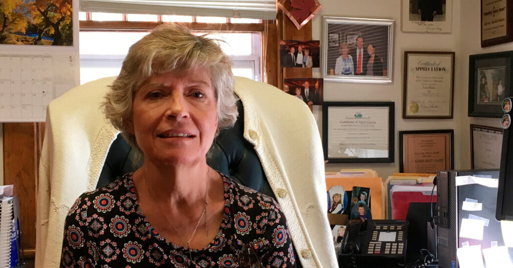 Democrats Seek Investigation of $3.5 Million Deal by Interior Official’s Husband