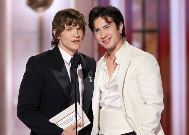 On ‘Late Night,’ in the Club and at the Gym: ‘Heated Rivalry’ Is Everywhere