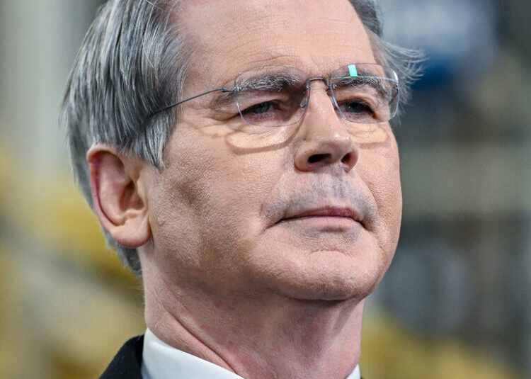 Bessent Calls Powell’s Attendance at Supreme Court Arguments on Fed Independence a ‘Mistake’