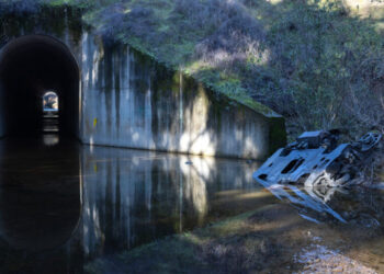 Hidden In a Stream, New Clues About Cause of Spain Rail Crash