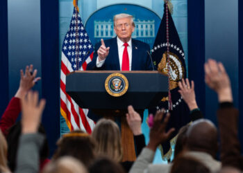 Stocks Rebound After Trump Backs Off European Tariffs