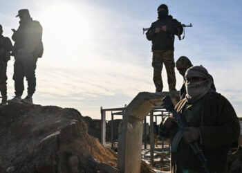 U.S. Starts Moving ISIS Detainees From Syria to Iraq