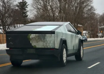 Tesla Loses Its EV Crown to BYD as Sales Keep Dropping