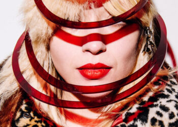 Cyndi Lauper Cleans Out Her Closet