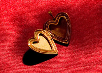 Do You Have an Object You’ve Kept as a Reminder of Love?