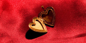Do You Have an Object You’ve Kept as a Reminder of Love?