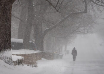 How to Protect Yourself in Extreme Cold