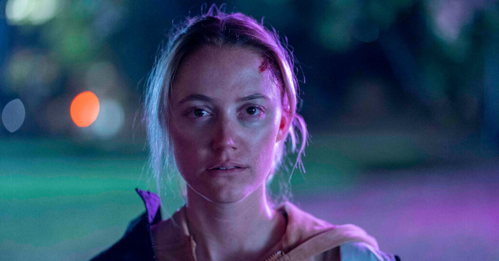 ‘In Cold Light’ Review: On Parole and on the Run