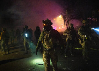 House Passes Spending Package Over Democratic Revolt on ICE