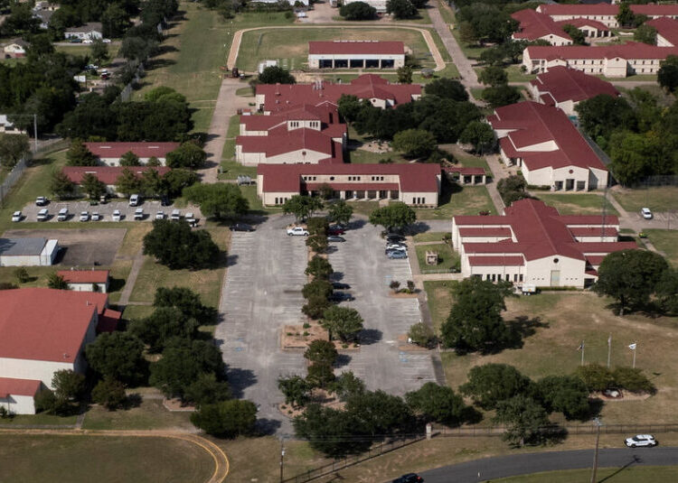 Democrats Seek Maxwell Prison Visit, Citing Preferential Treatment