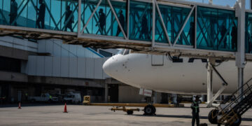 Facing U.S. Pressure, Venezuela Agrees to Take More Deportees