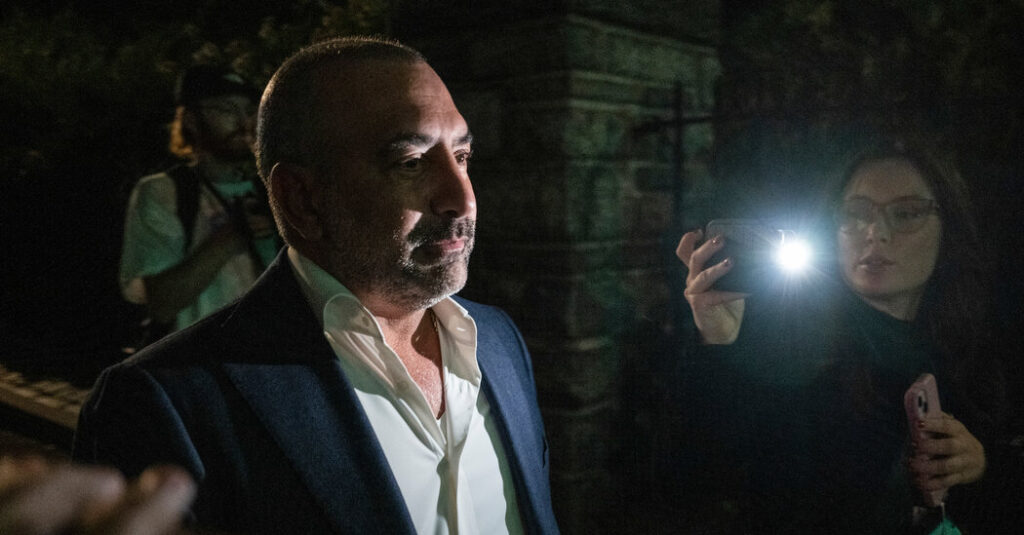 Frank Carone, a Brooklyn Power Broker, Is Under Federal Investigation