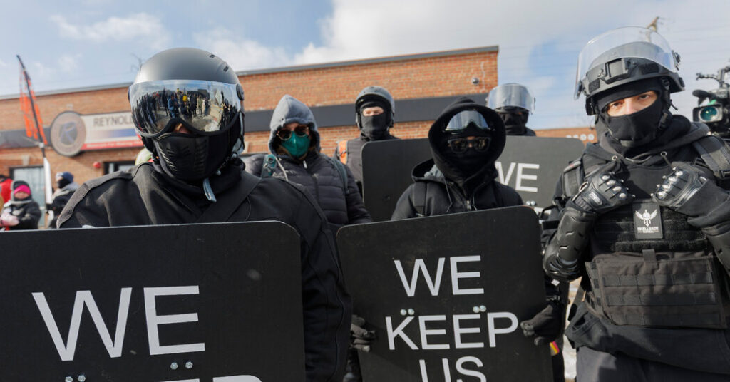 ICE Agent Charged With Misdemeanor Following Scuffle With an Activist