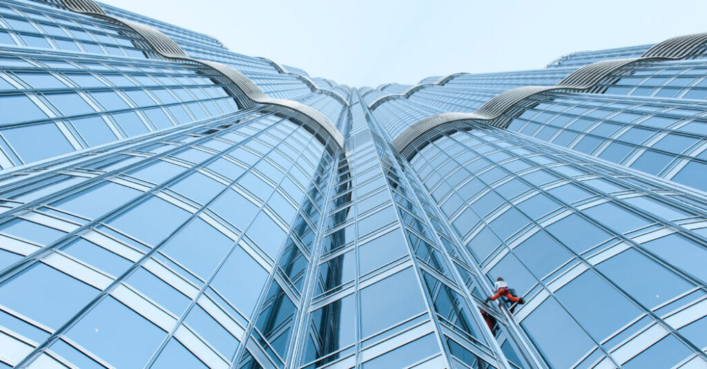 What’s It Like to Climb a Skyscraper?
