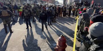 Federal Officers Who Fired at Pretti Placed on Leave