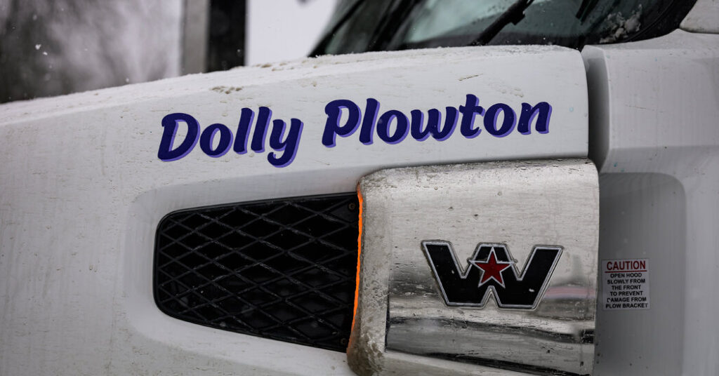 ‘Dolly Plowton’ Debuts in Snowy Nashville
