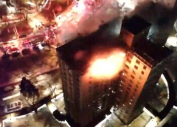 1 Killed and 14 Injured in Fire at Bronx Apartment Building