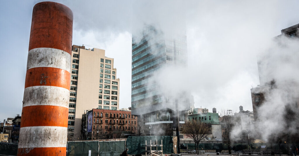 New York’s Latest Forecast Shows Heavy Snow, Then Sleet