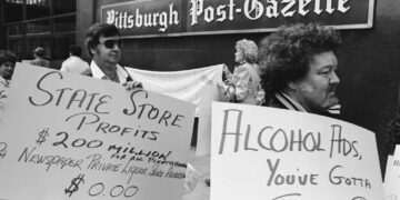 Pittsburgh Post-Gazette says it will close down, citing losses and labor rules