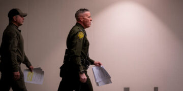 The Man Agents Were Seeking When They Killed Pretti Remains at Large