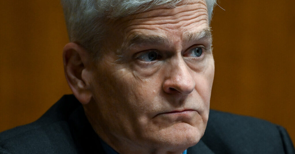 G.O.P. Senator Cassidy Calls for Investigation of Fatal Minnesota Shooting