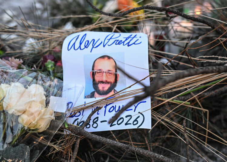 Family of Alex Pretti Says It Is Heartbroken and ‘Very Angry’