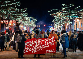 Trump Blames Democrats for ‘Tragic’ Deaths as Agents Clash With Protesters