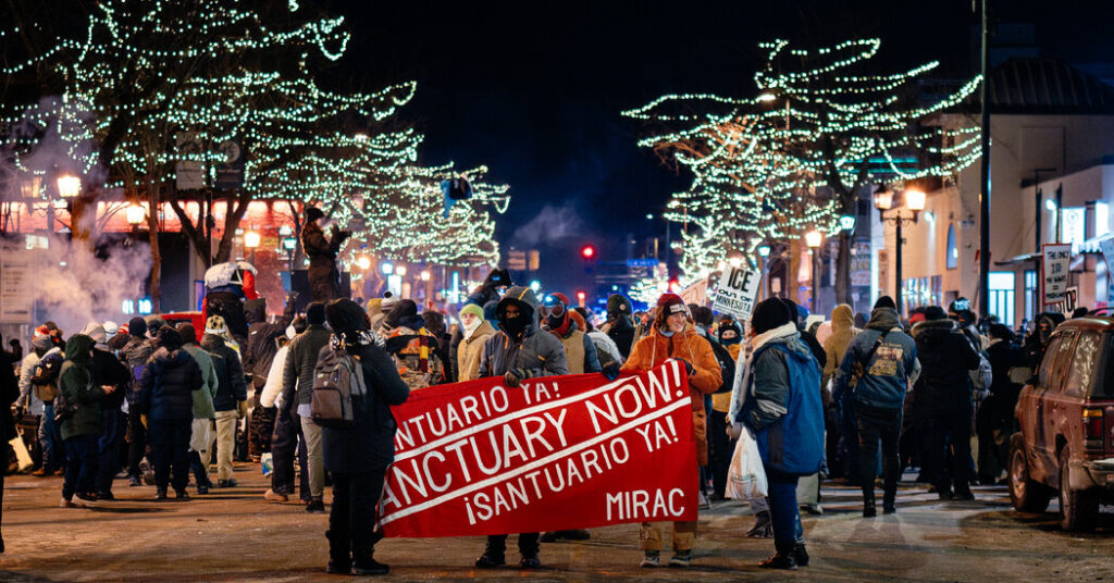 Trump Blames Democrats for ‘Tragic’ Deaths as Agents Clash With Protesters