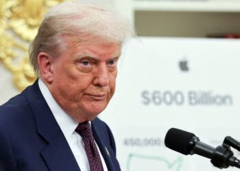 White House Scrambles to Fix Humiliating Math Errors