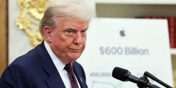 White House Scrambles to Fix Humiliating Math Errors