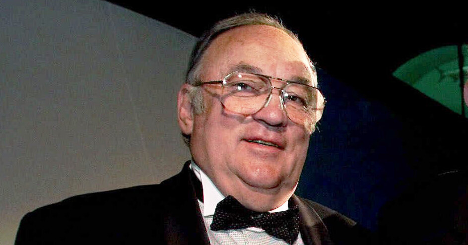 Thomas Fogarty, 91, Who Helped Revolutionize Vascular Surgery, Dies