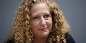 An Academic and a Dealmaker Takes on the Challenge of Running Columbia