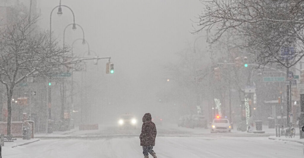 New York City Races to Help Homeless People as Temperatures Plunge