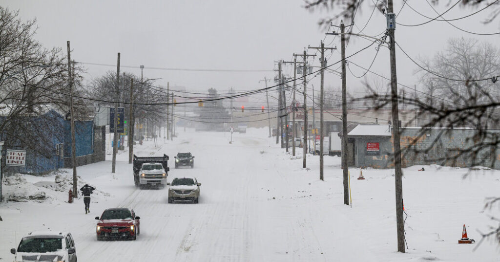 Winter Storm Linked to at Least 22 Deaths in the U.S.
