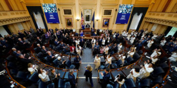 Virginia Judge Blocks Democrats’ Efforts to Redraw Congressional Maps