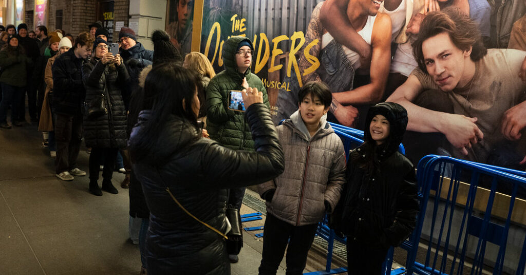 Broadway’s New Musicals Keep Losing Money. Except This One.