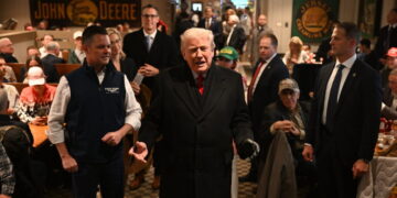 As Trump Promotes Economy in Iowa, Many Residents Feel Pain