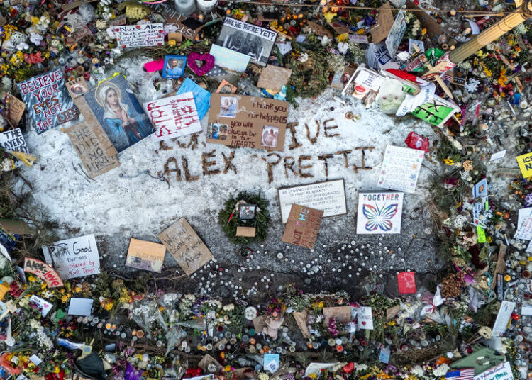 Republicans Shift Tone After Killings, Criticizing Trump’s Immigration Push