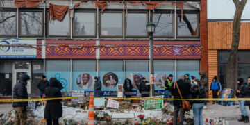 Initial D.H.S. Review Does Not Say Pretti Brandished Gun, Departing From Noem’s Claim