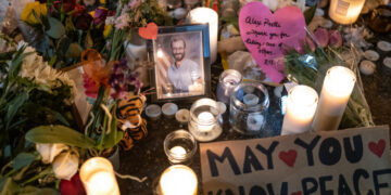 Investigators Review Body Camera Video Related to Killing of Alex Pretti