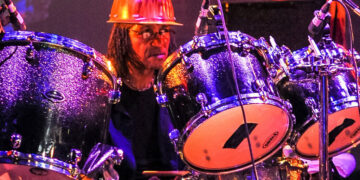 Sly Dunbar, Whose Drumming Brought Complex Beats to Reggae, Dies at 73