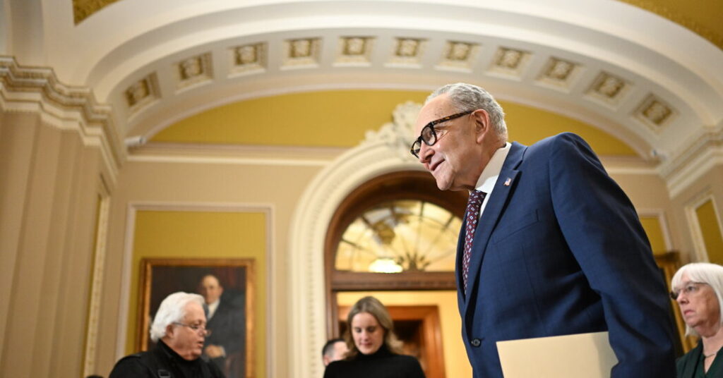Trump and Schumer Move Toward Possible Deal to Avert a Shutdown
