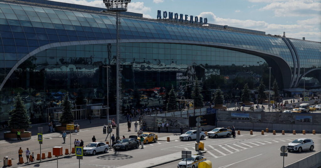 Moscow Airport Sells for Half Off, a Sign of Russia’s Global Isolation