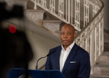 Adams’s Parting Gift of 19 Vetoes Is Being Returned, With 17 Overrides