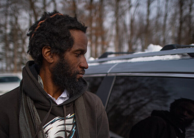 N.Y.P.D. Searches Target Black and Latino Drivers, Lawsuit Says