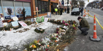 Minnesota shooting scrambles America’s gun debate