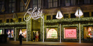 Saks files for bankruptcy as it struggles to pay debts